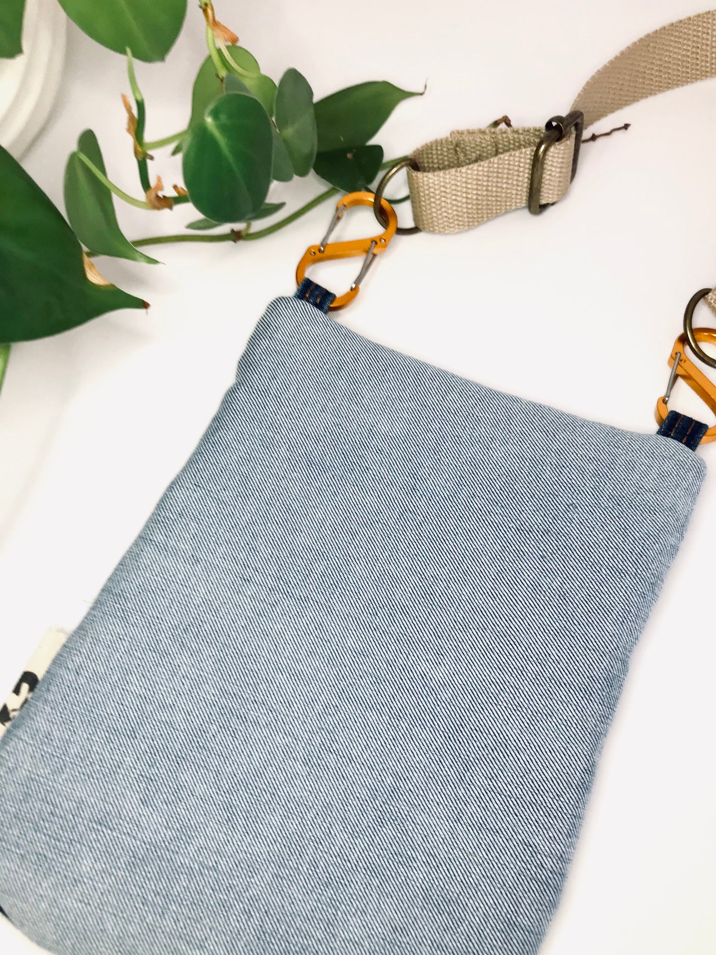 Upcycled denim convertible pocket bag - dark blue